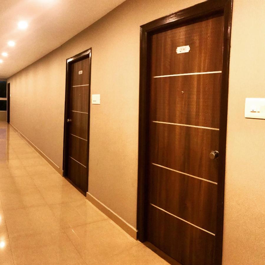 Sharada Residency Hotell Somvārpet Eksteriør bilde